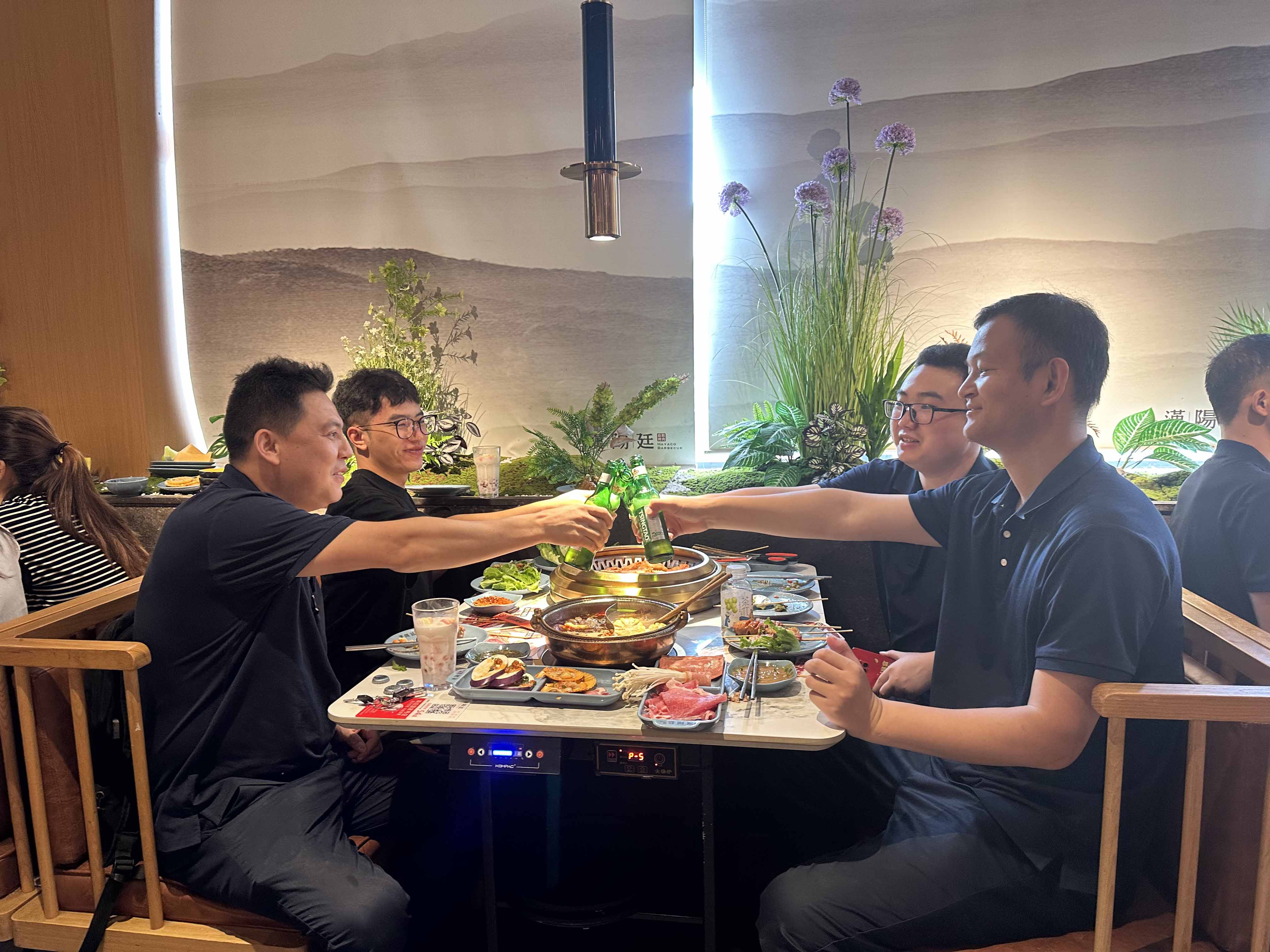 久信達(dá)科技公司員工齊聚光明區(qū)蠄蜍石，開啟活力爬山之旅暨團(tuán)建活動(dòng)(圖5)